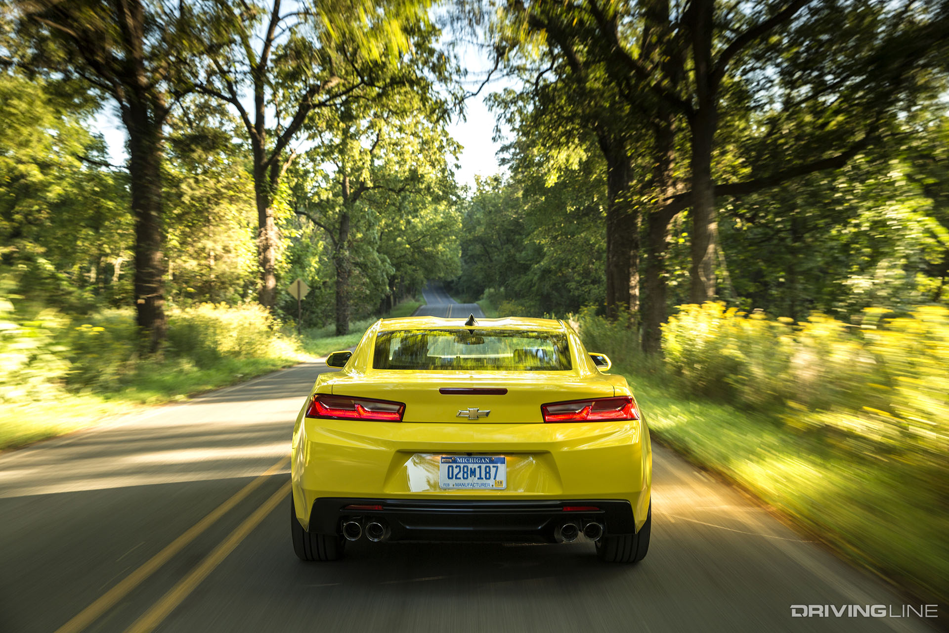 Camaro V6 Yellow Rear View
