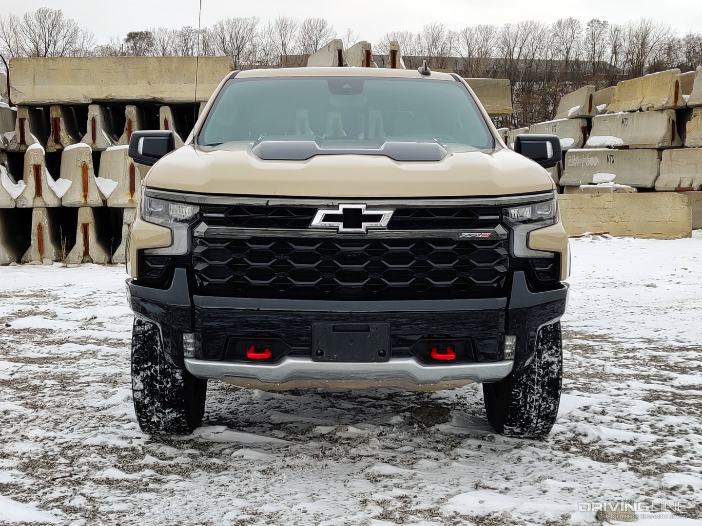 2022 Chevrolet Silverado ZR2 front view