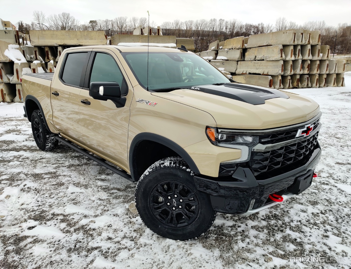2022 Chevrolet Silverado ZR2 front 3/4