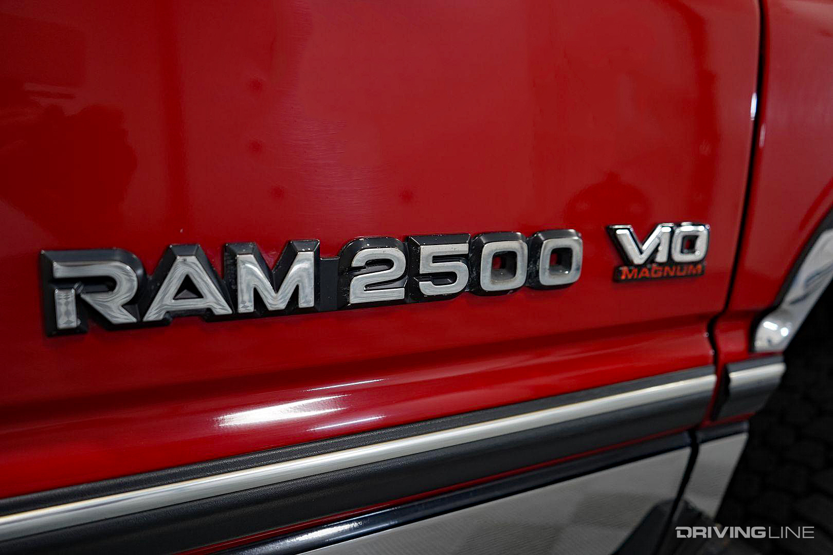 Dodge Ram 2500 V10 Engine Badge
