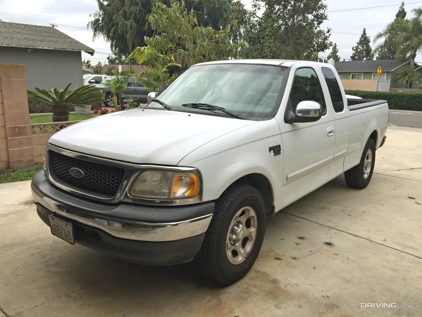Before photo of 2000 Ford F-150 front driver side