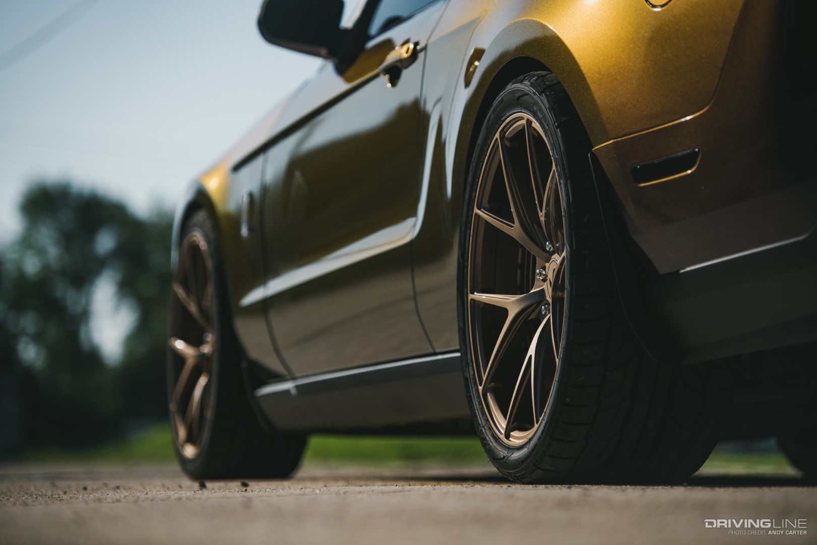 Forged wheel and Nitto NT555 G2 tires on S197 Mustang