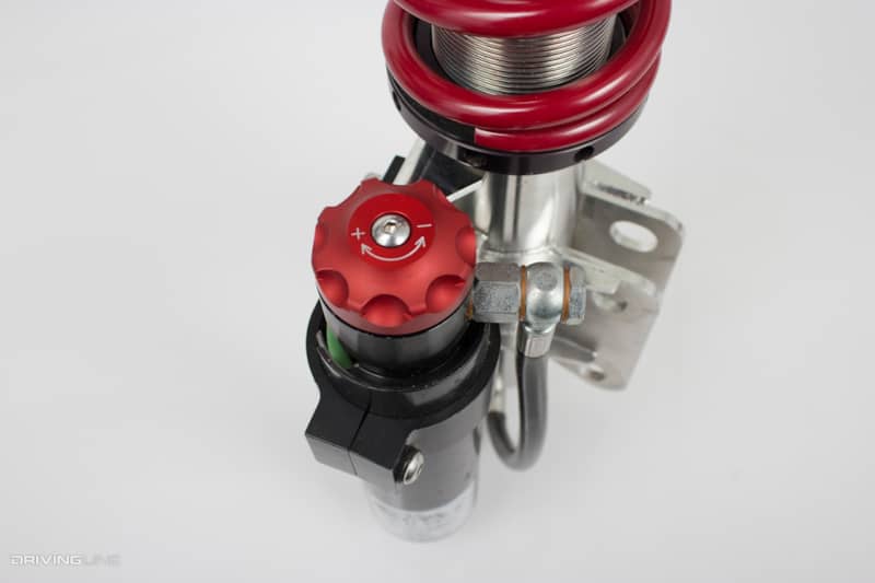 Adjustable coilover detail