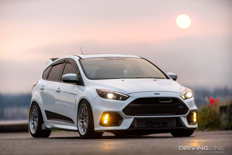 Ford Focus RS on Nitto NT05 tires