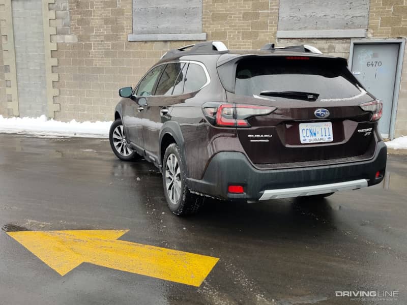 2023 Subaru Outback rear 3/4 view