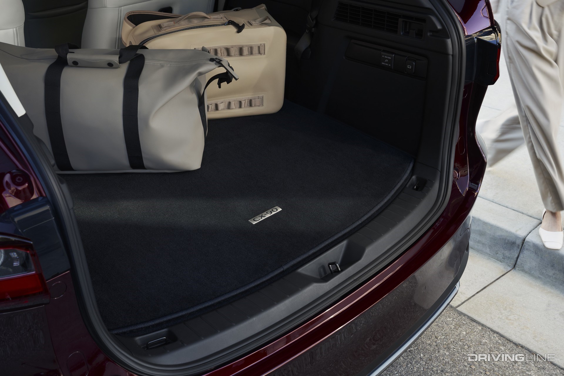 2024 Mazda CX-90 cargo area