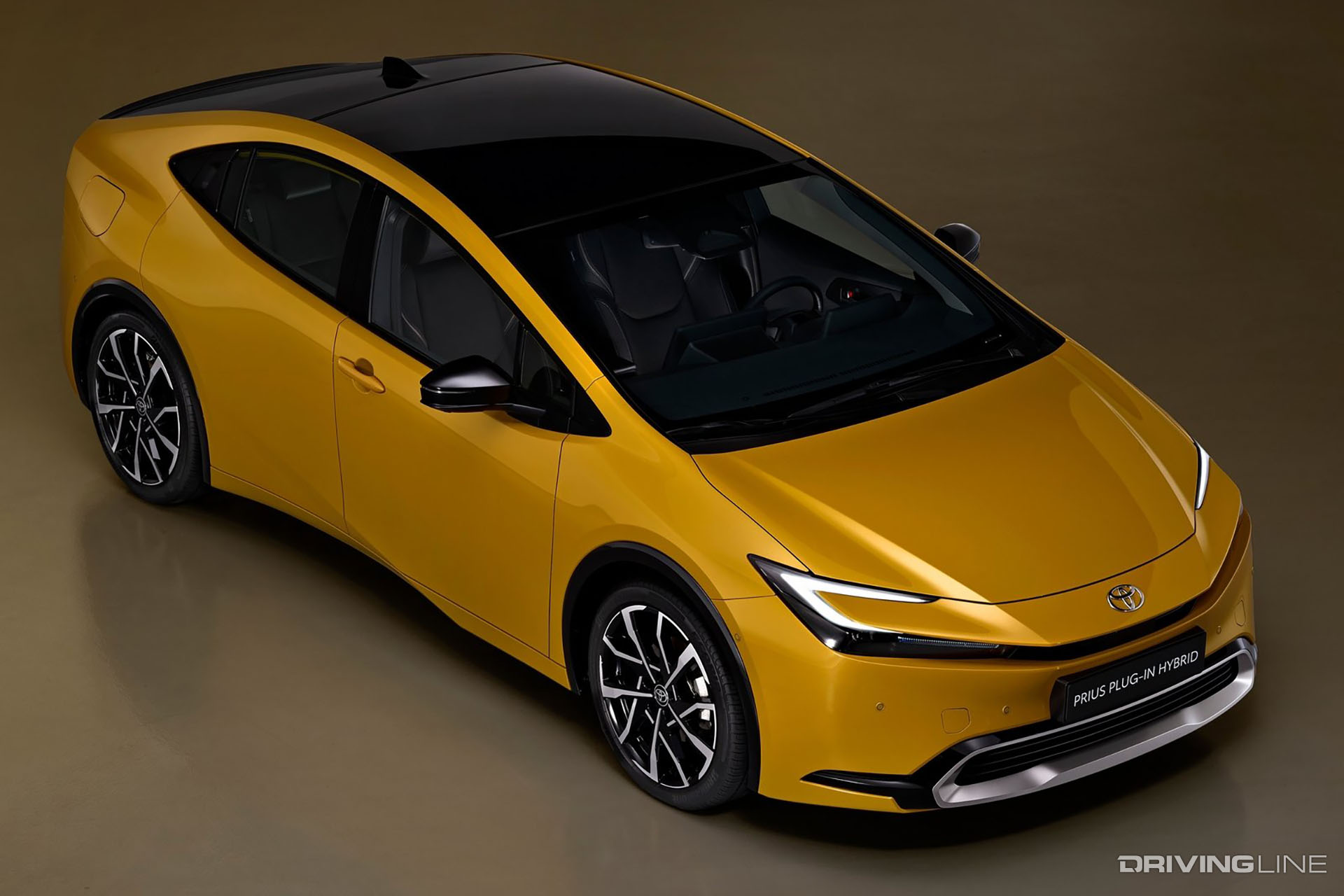 2023 Toyota Prius Yellow