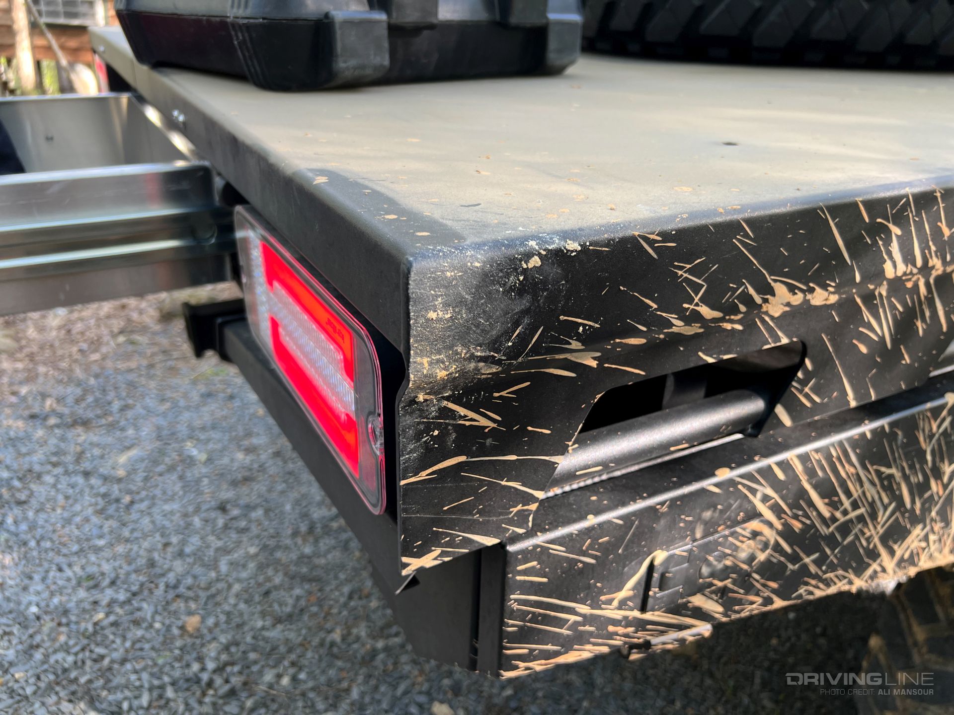 Jeep Gladiator Rubicon on 40 Flatbed Tray Bed Conversion MITS Alloy corner detail