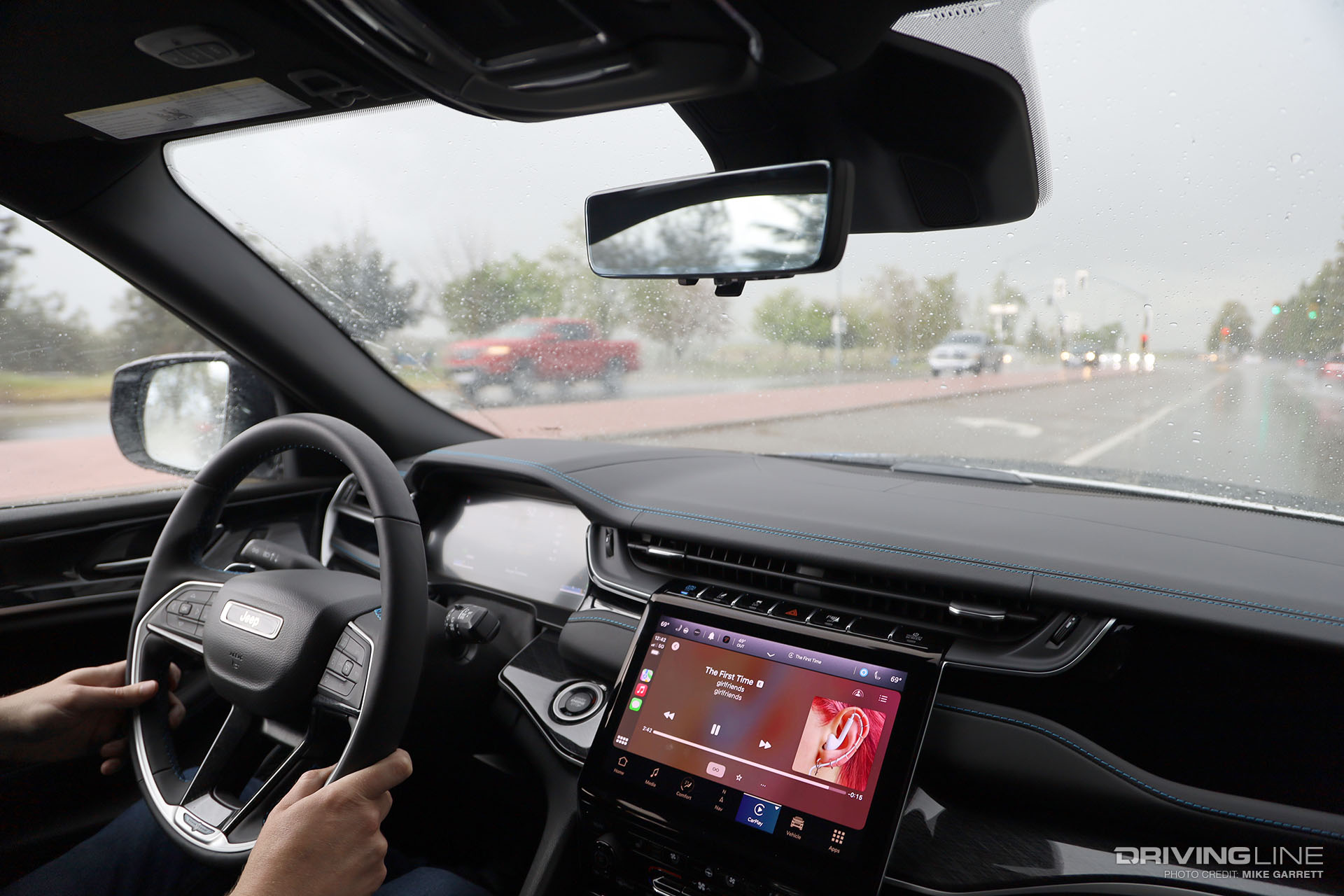 Jeep Grand Cherokee Driving