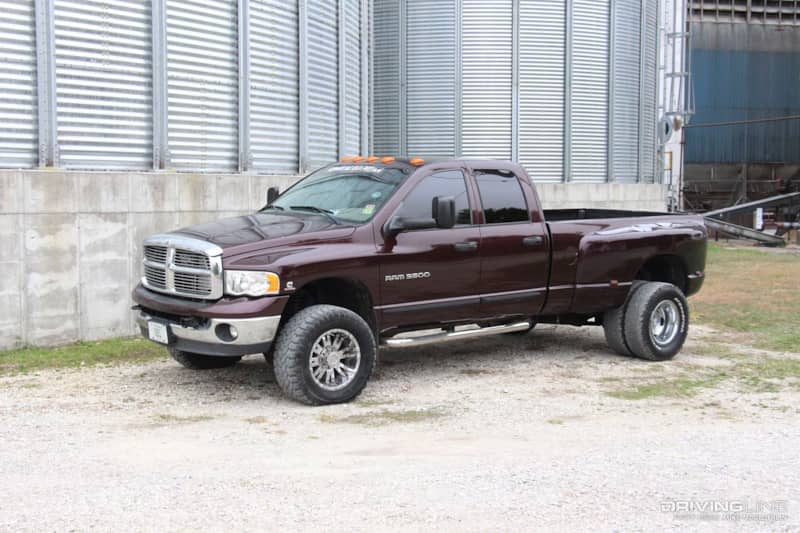 010-2005-dodge-ram-3500-truck-pull