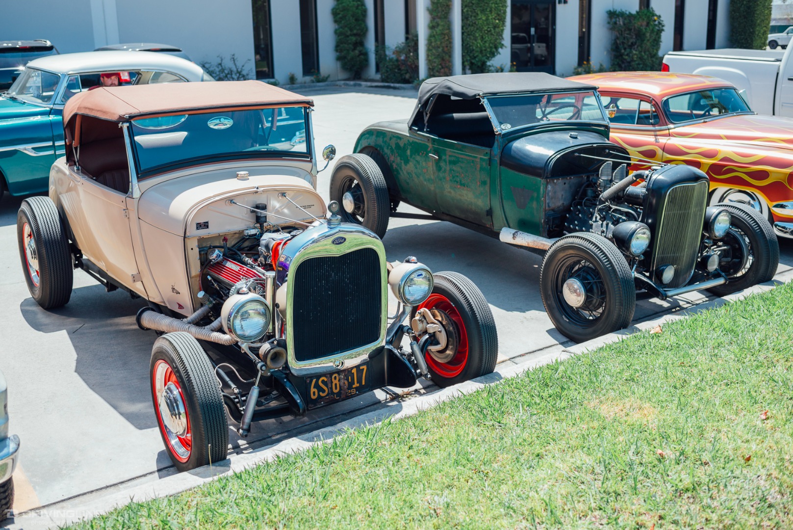 Classics With a “Kustom” Twist at the Mooneyes Open House