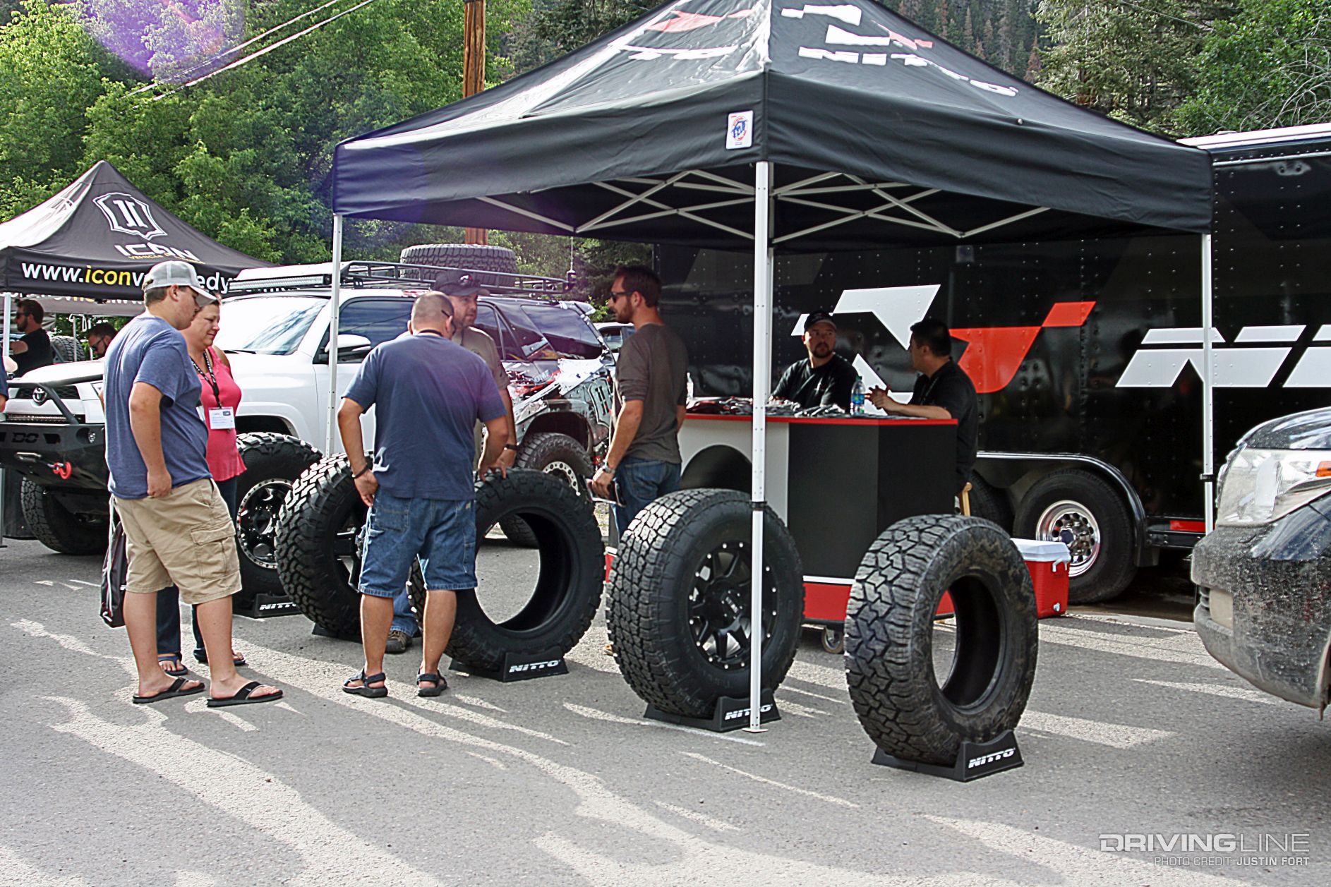 112-FJ-Summit-2016-Nitto-Grappler-vendor-display-midway