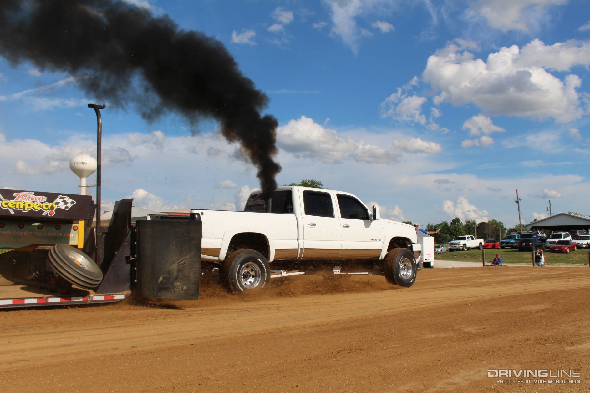011-2005-lly-duramax-truck-pull
