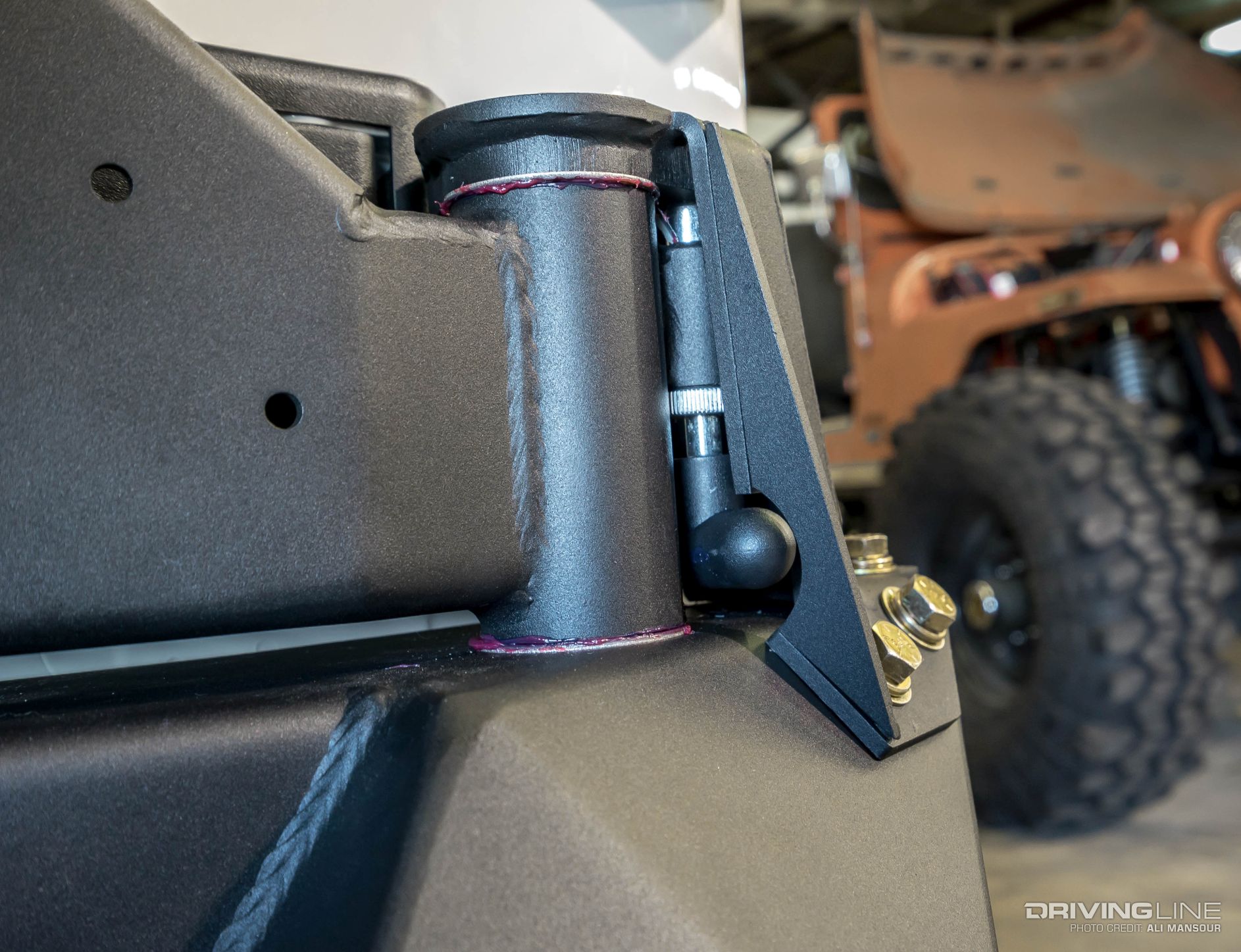 015-2015-jeep-wrangler-fab-fours-tire-carrier-rear-bumper