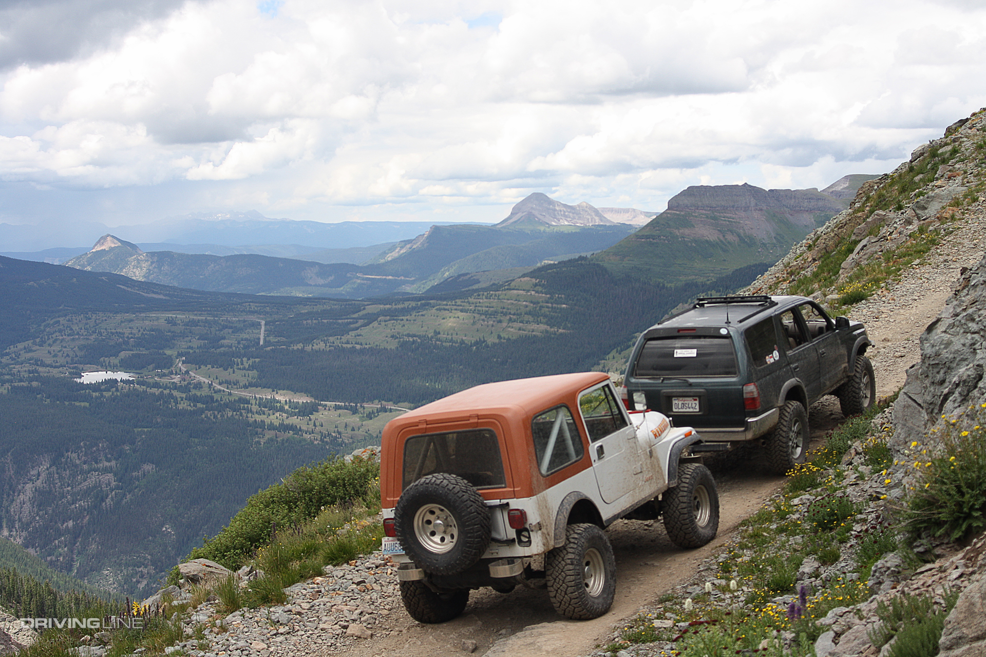 4Runner and CJ-7 Renegade approaching Kendall's peak