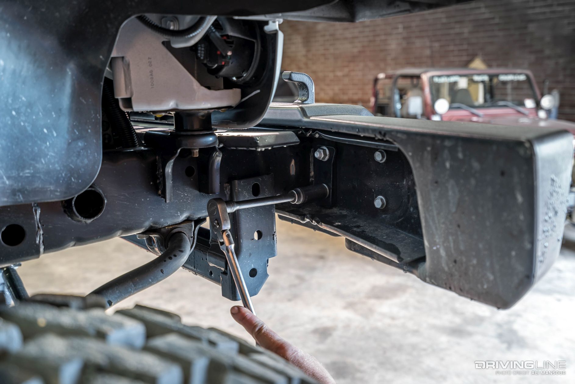 001-jeep-wrangler-jk-fab-fours-lifestyle-front-bumper