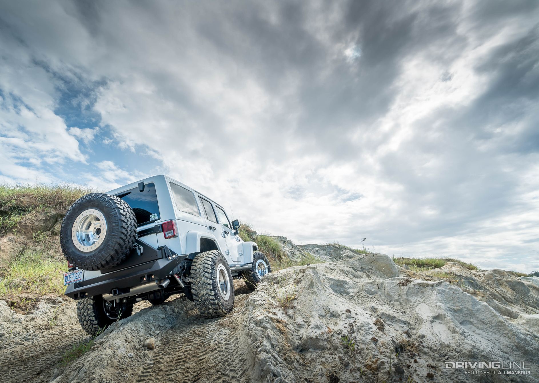 009-jeep-wrangler-jk-fab-fours-lifestyle-front-bumper