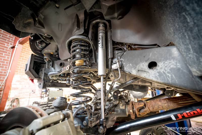 002-2013-Jeep-Wrangler-jks-25-lift-ridge-grapplers