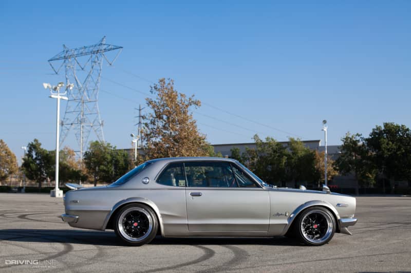 Skyline GTX side view