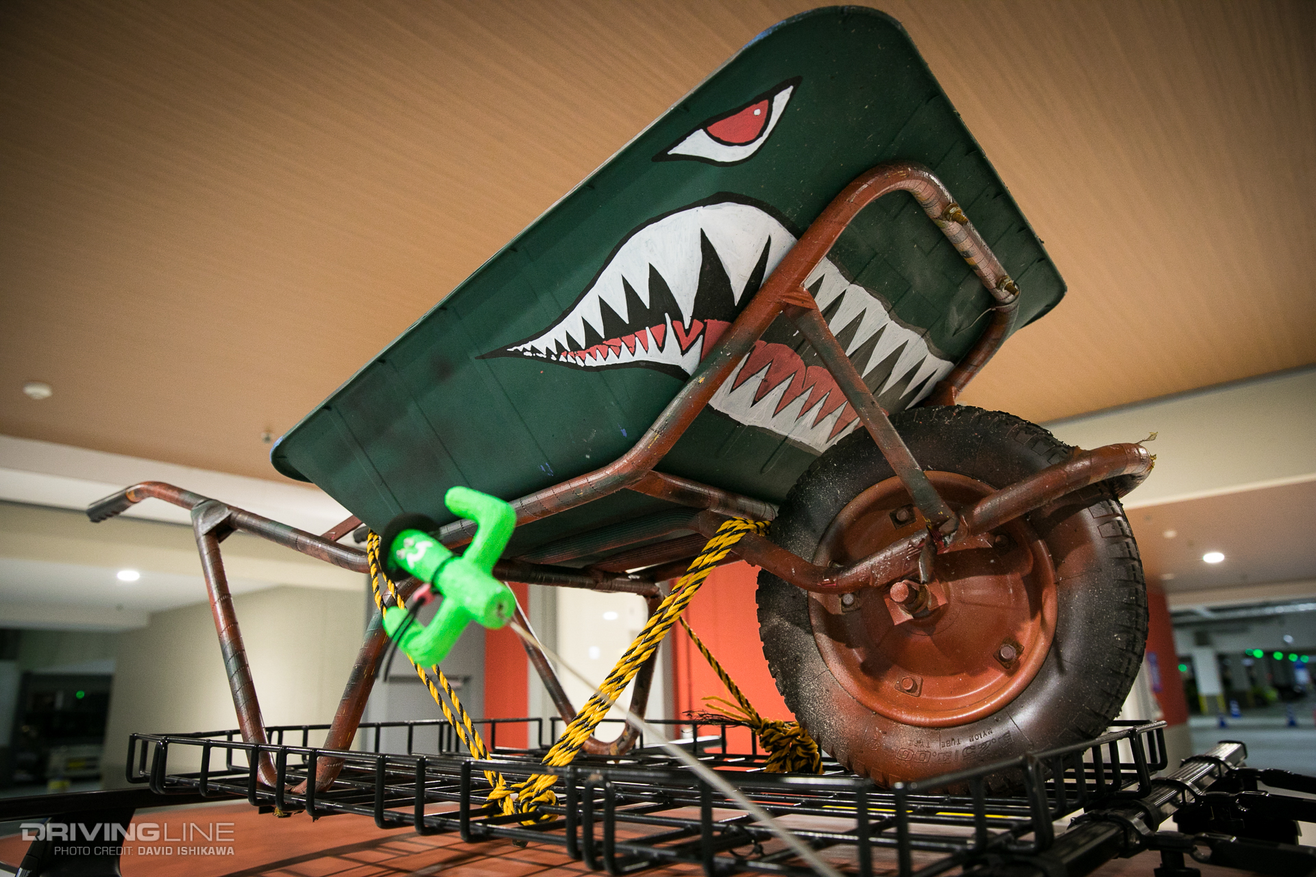 shark mouth theme of 2009 Toyota Probox with wheelbarrow