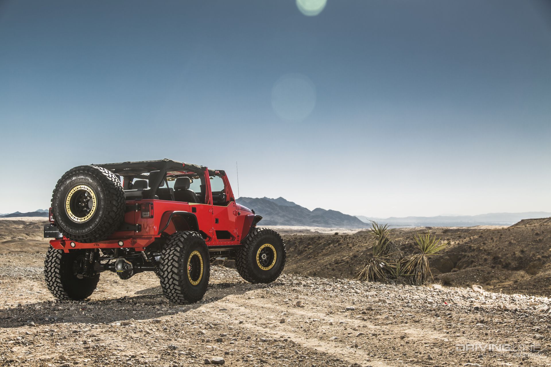 2017-jeep-wrangler-jk-spicy-chicken-nitto-tire