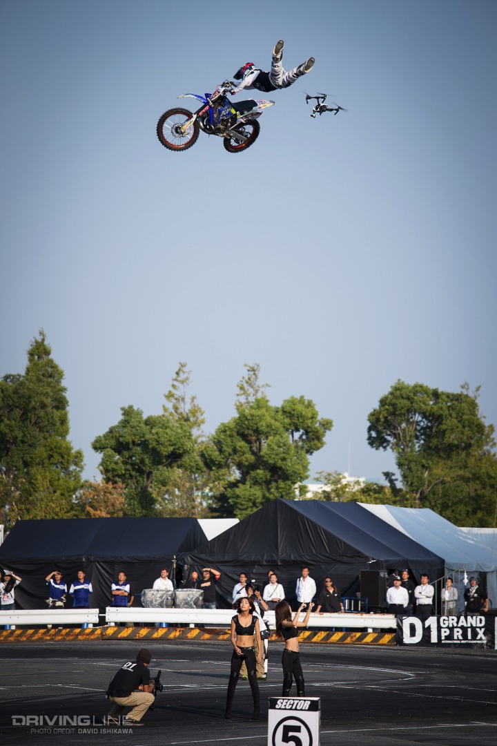MotoX getting big air