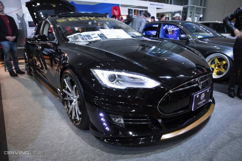 Heart Up World Kokoro Tesla Model S