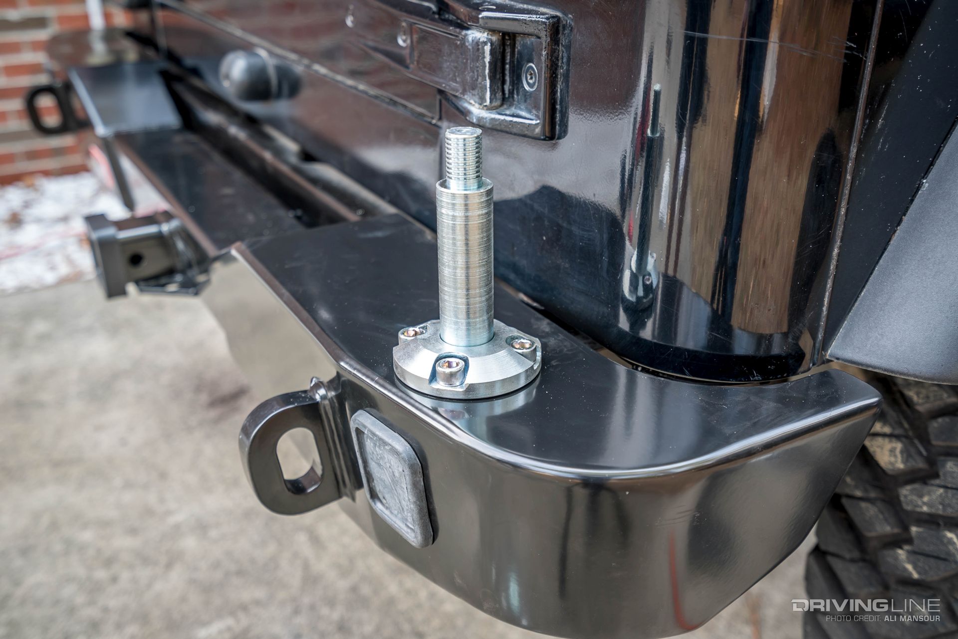 001-jeep-wrangler-tj-arb-rear-bumper-tire-carrier-trail-grappler