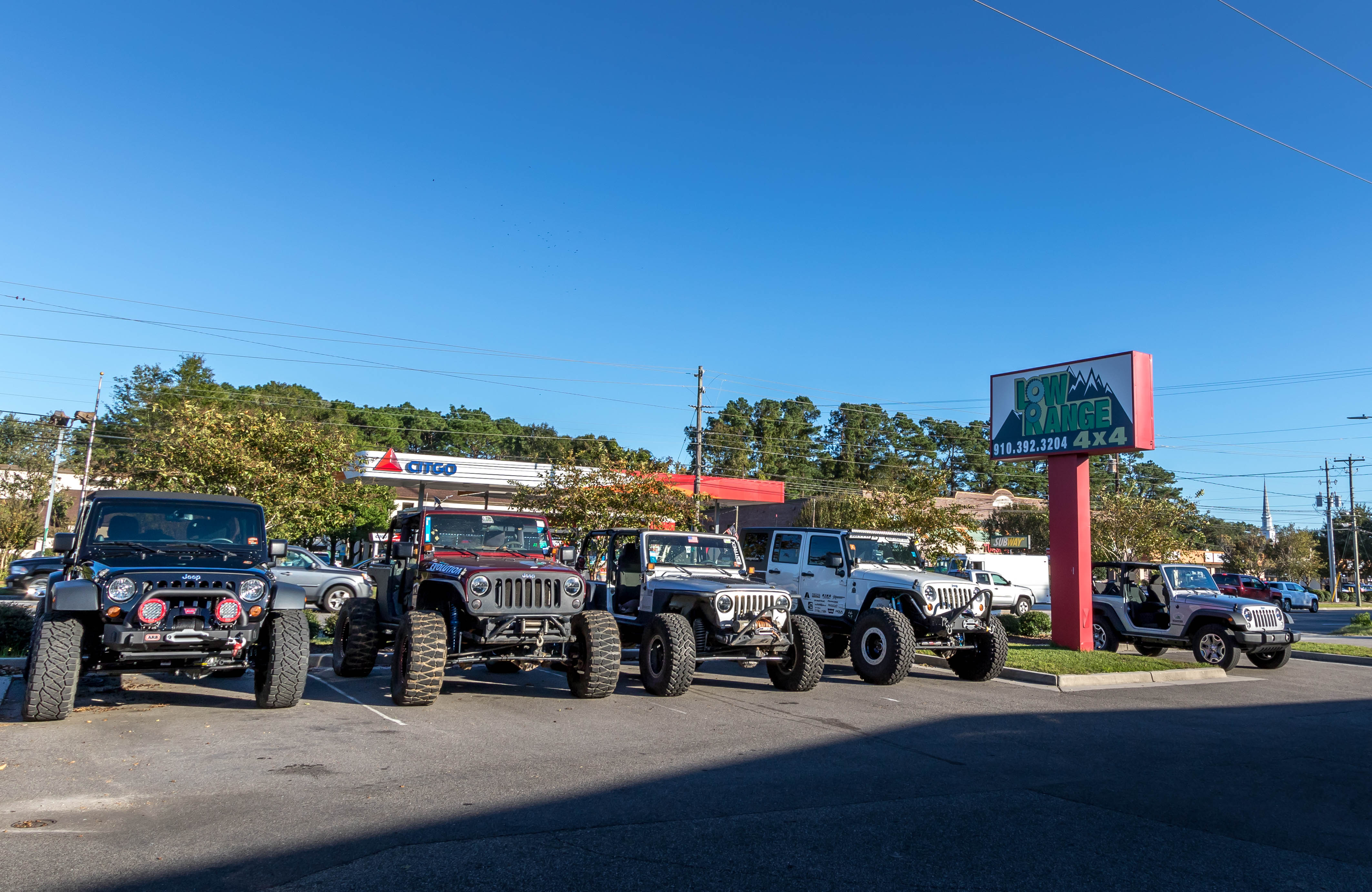 Jeeps in parking lot of Low Range 4x4