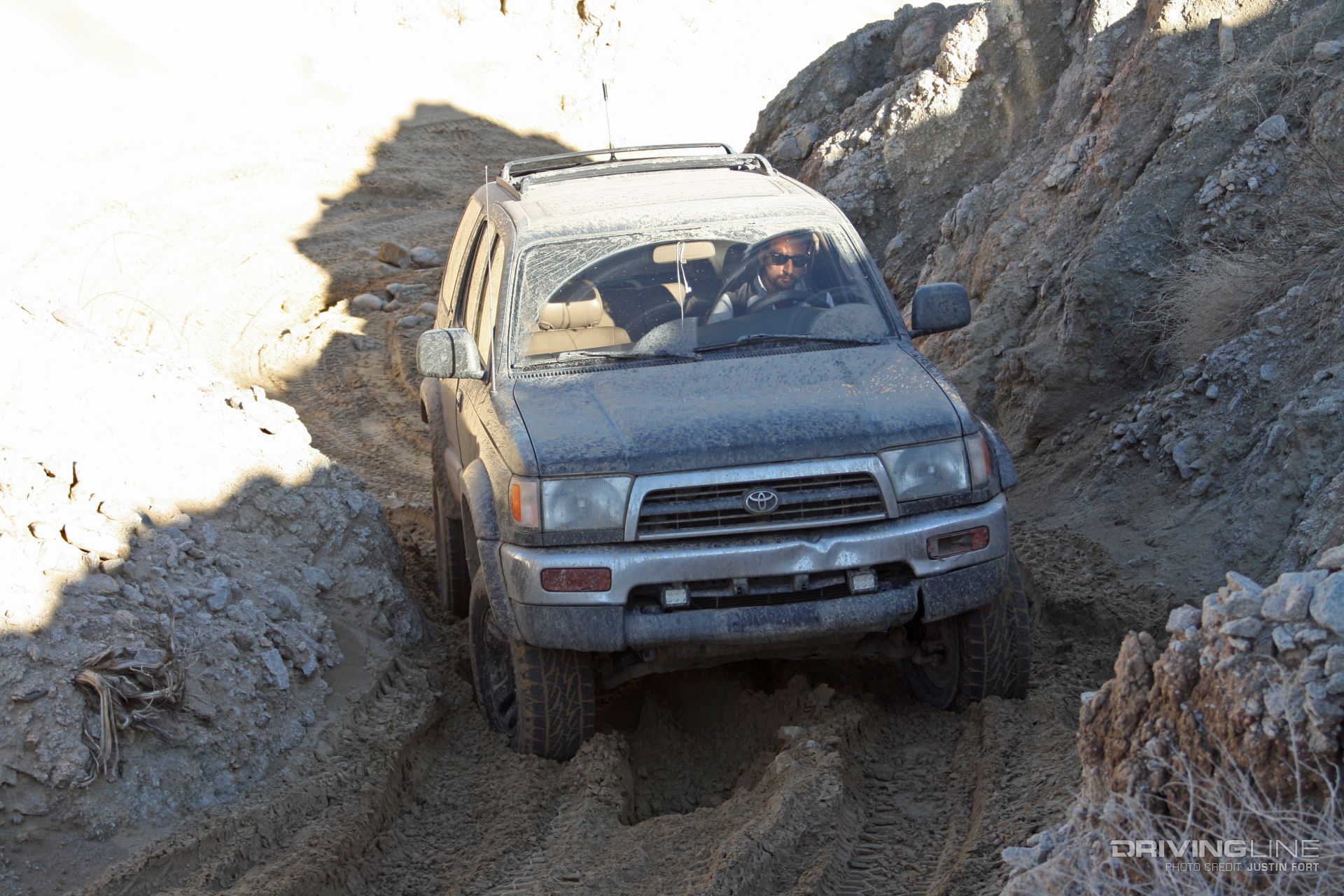 006-Superstition_Run_2017_SD4Wheelers_deep_sand_trail_$1000_4Runner.JPG