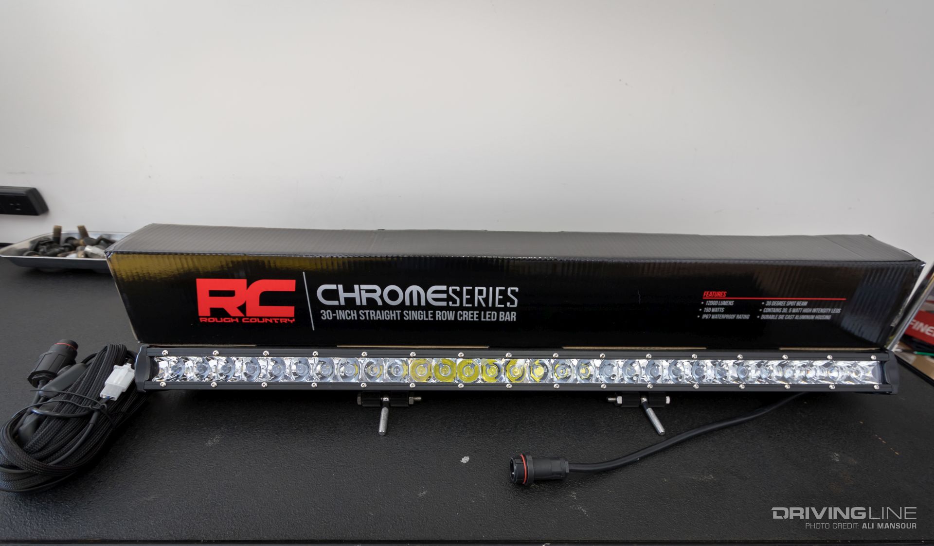005-rough-country-30-in-led-lightbar