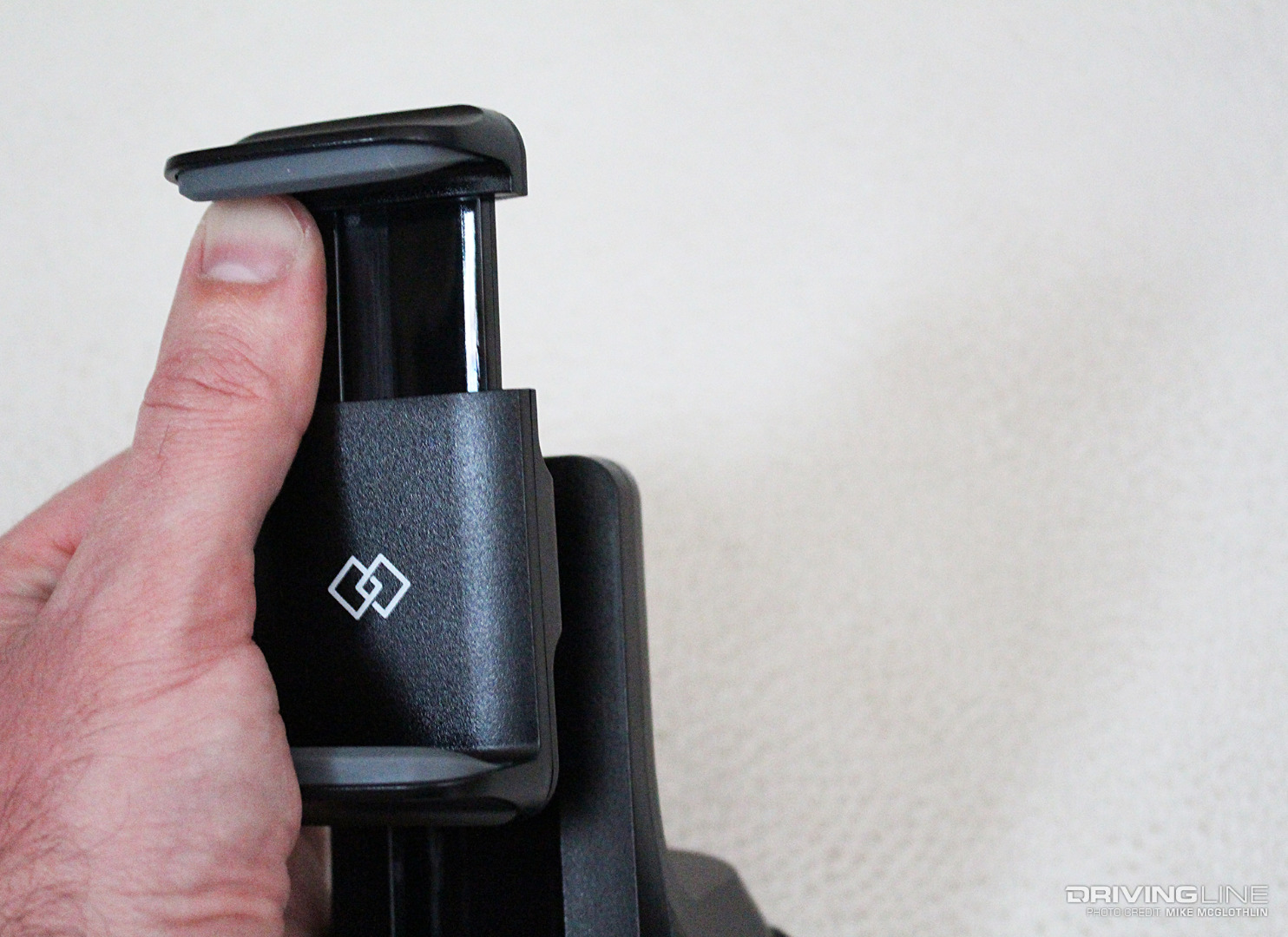 005-EZ-Lynk-Smart-Phone-Mount