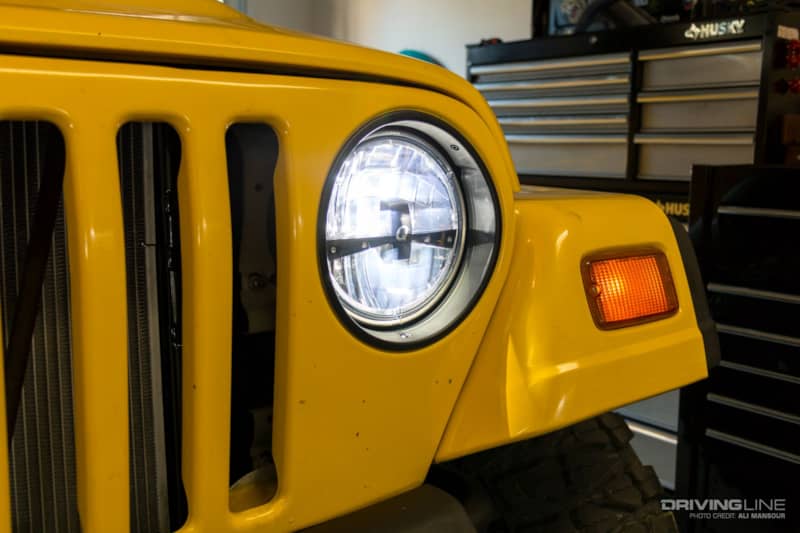 jeep-wrangler-tj-quadratec-led-headlights
