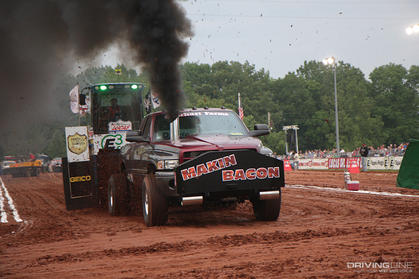 009-Dodge-Cummins-Pulling-Truck