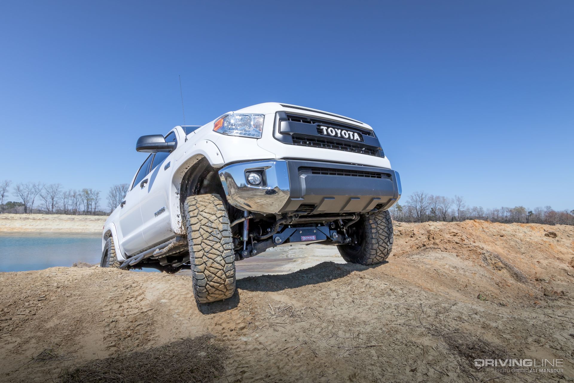 2014-toyota-tundra-skyjacker-6-inch-lift-ridge-grapplers