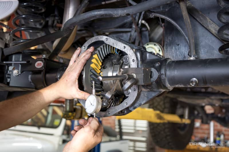 Jeep rear ring and pinion gears checking for fit