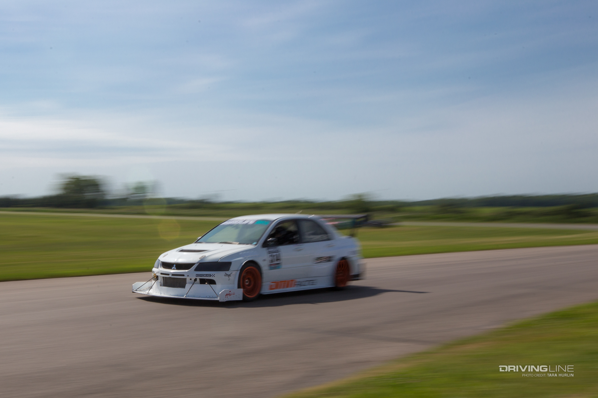DMN Racing_Mitsu Evo_Gridlife