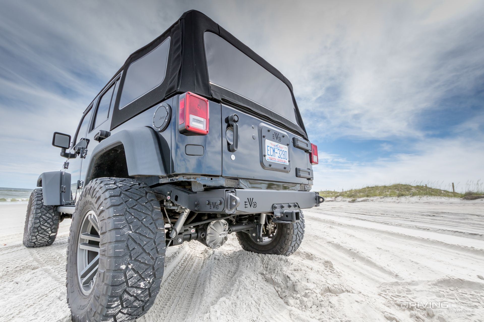 EVO-MFG-d-rings-jk-rear-fascia-spare-tire-delete