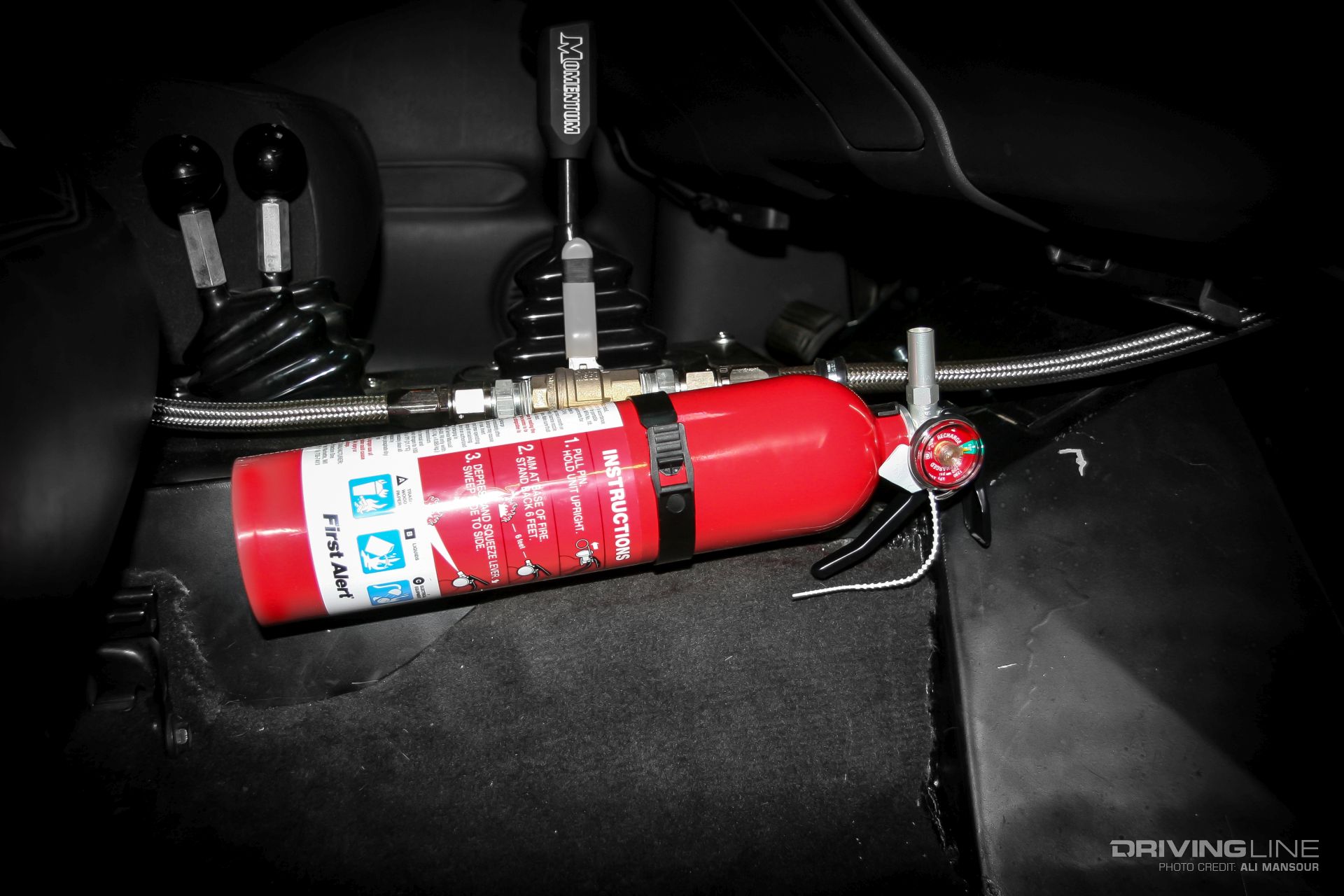 005-fire-extiguisher-mount