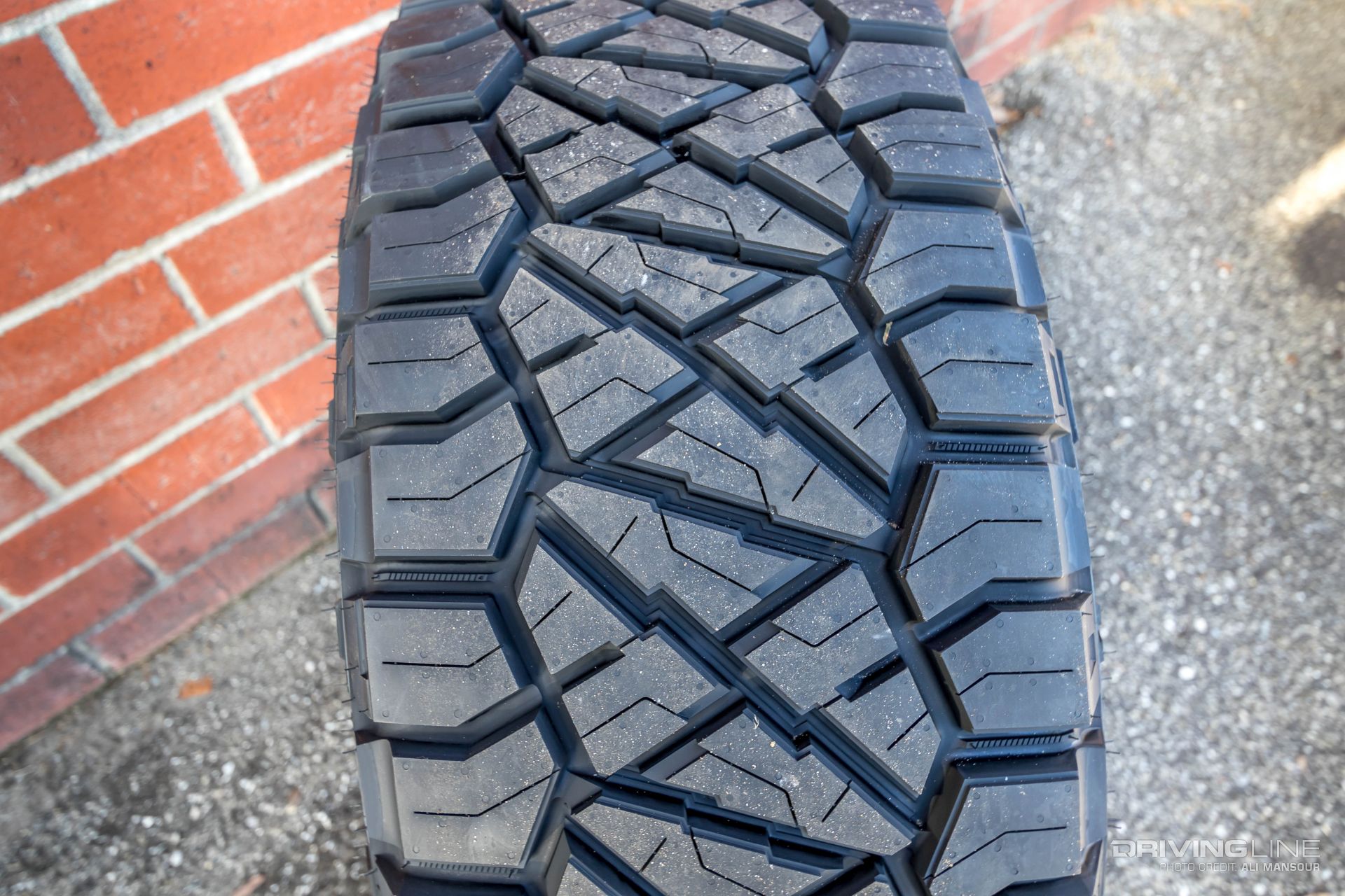 008-nitto-ridge-grappler-tread-design