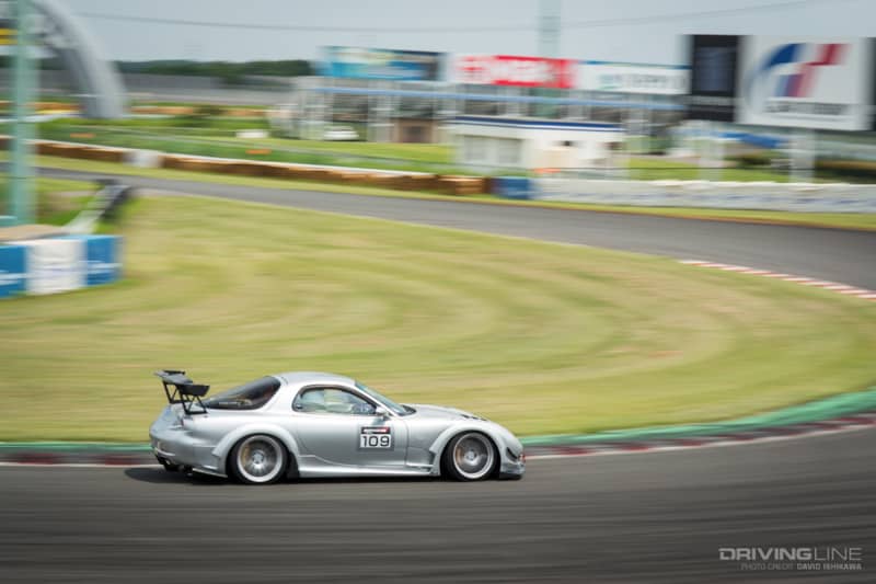 silver FD3S with the RE Amemiya Super GReddy 3 body