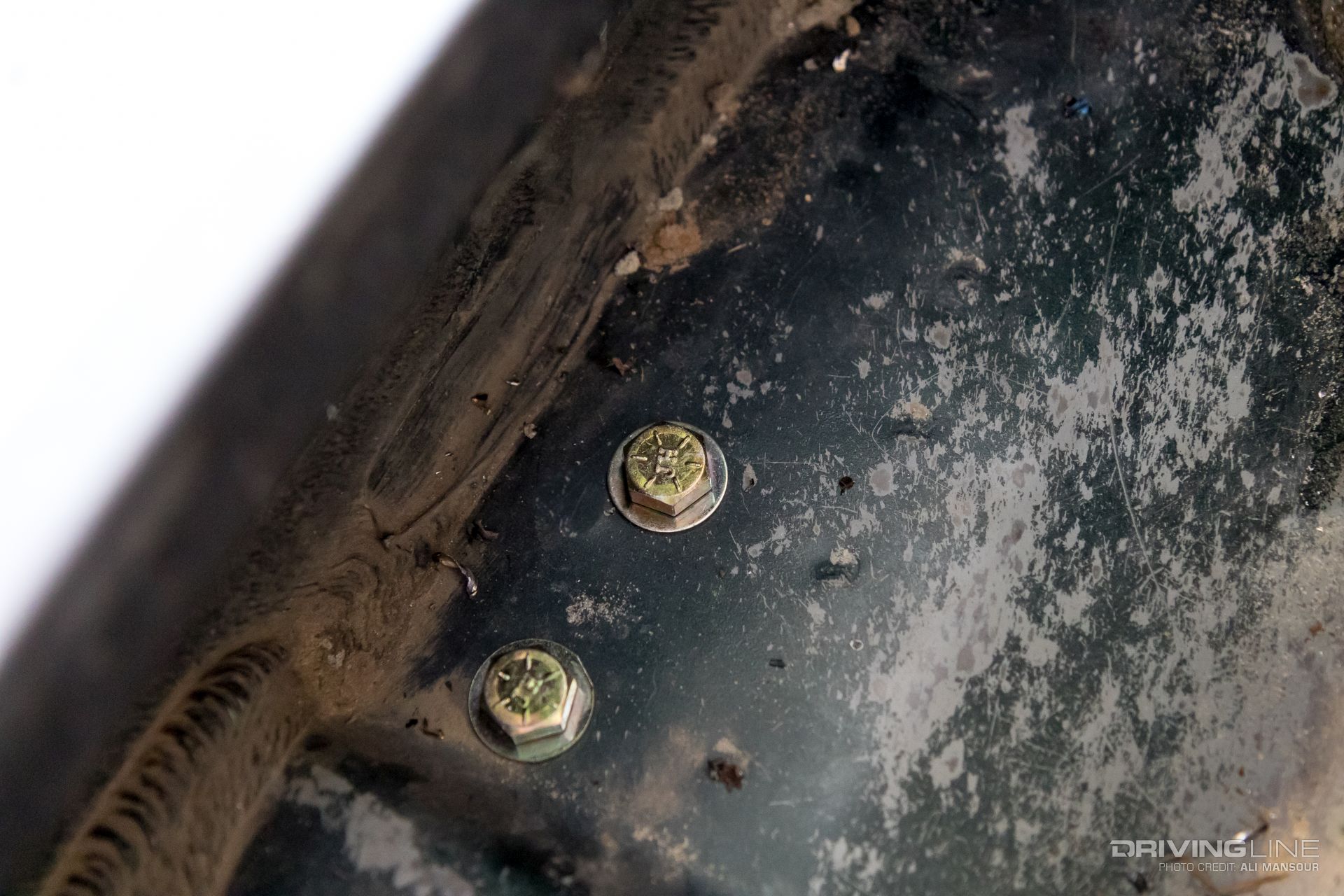 fab-fours-jeep-wrangler-tj-rock-sliders-mud-grapplers