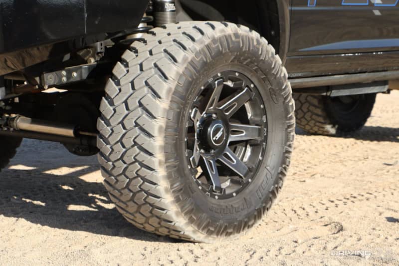 005 fabtech ram 2500 38 inch nitto