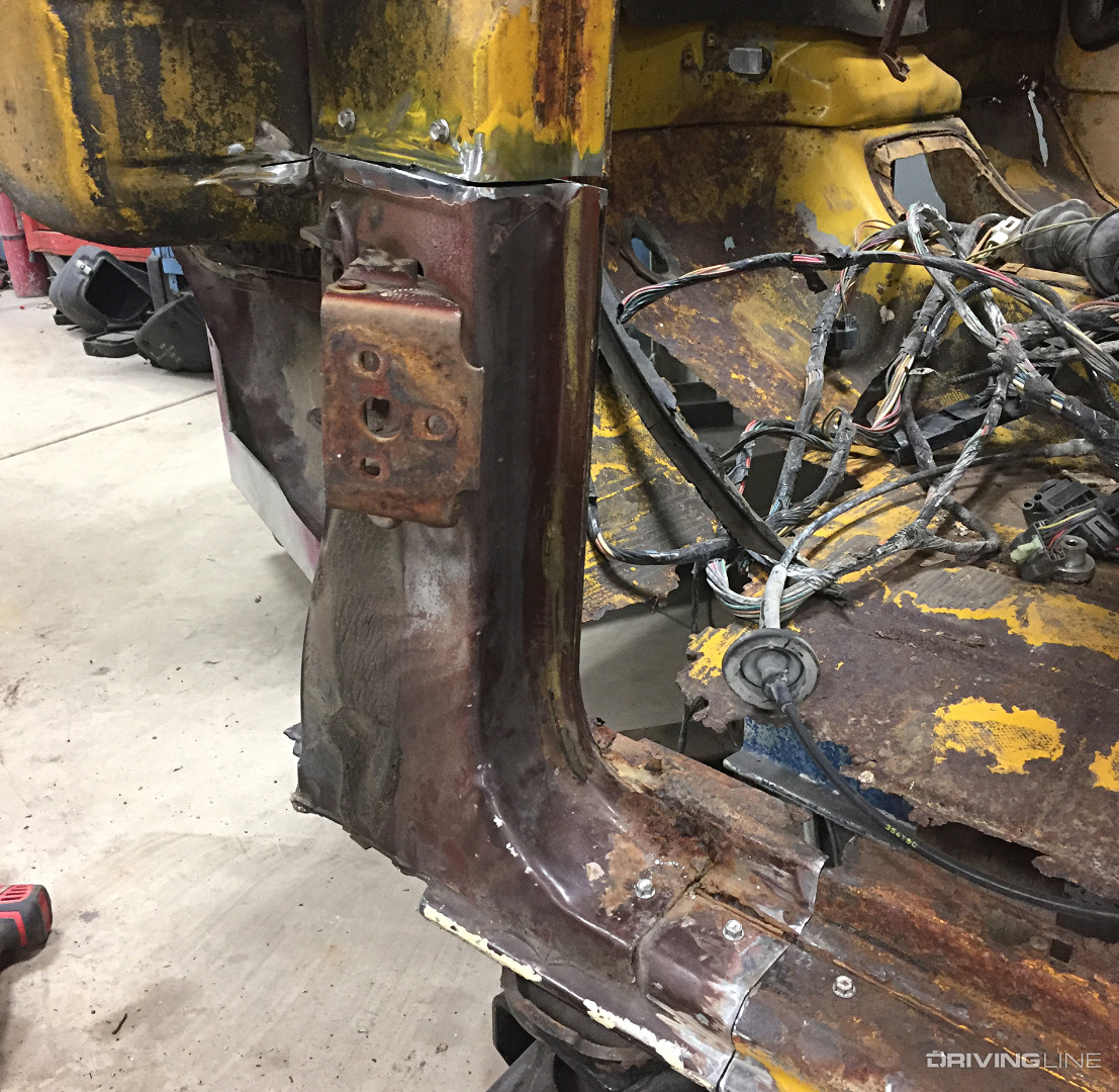 1973 Ford F-250 A-Pillar