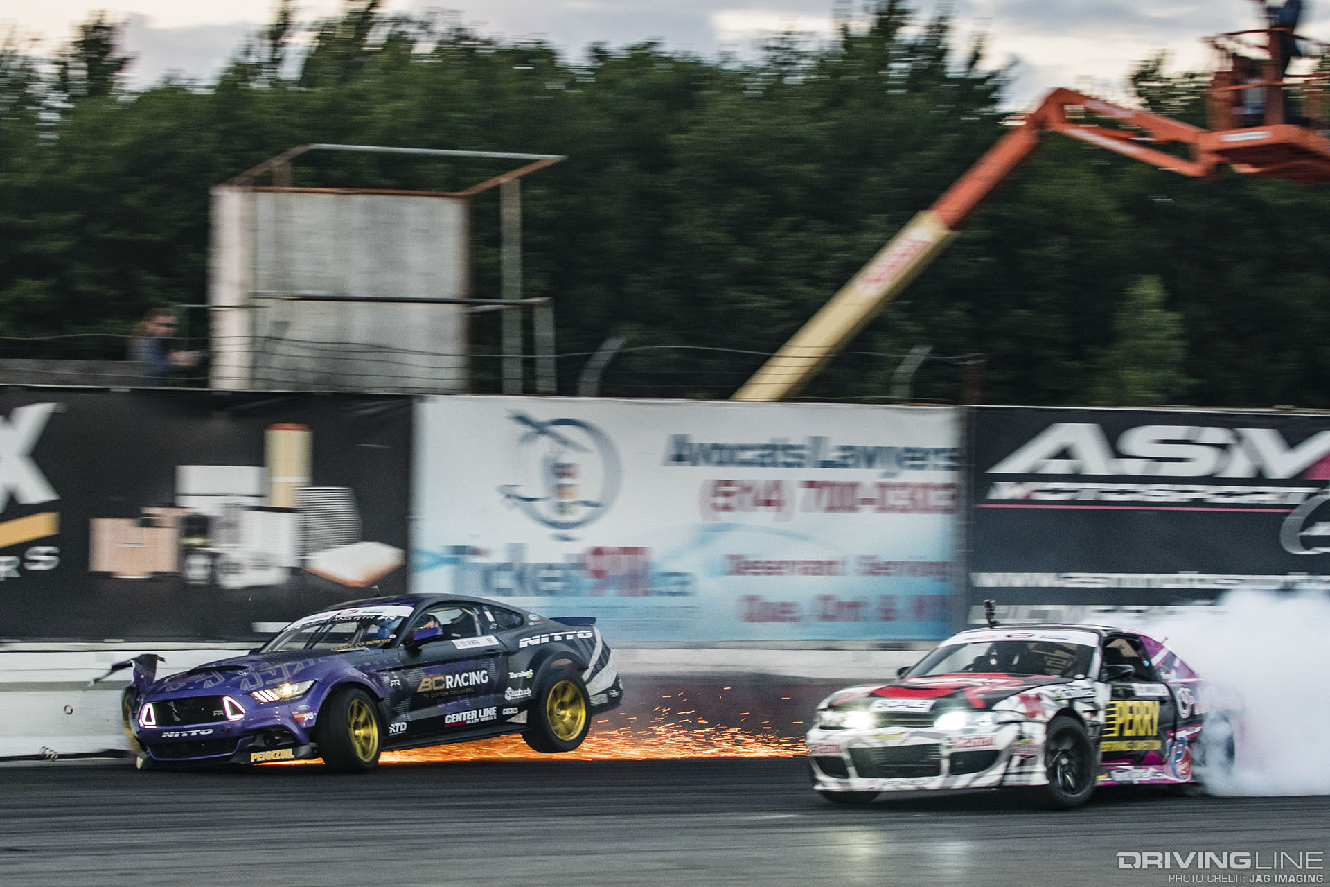 DeNofa lead vs. Landreville - hitting wall with sparks