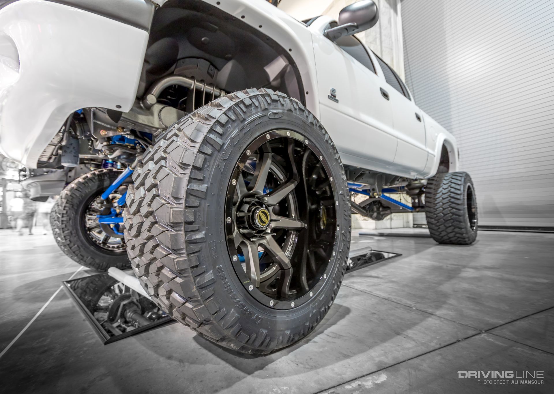 008-2000-dodge-dakota-nitto-trail-grapplers-22-fuel-wheels
