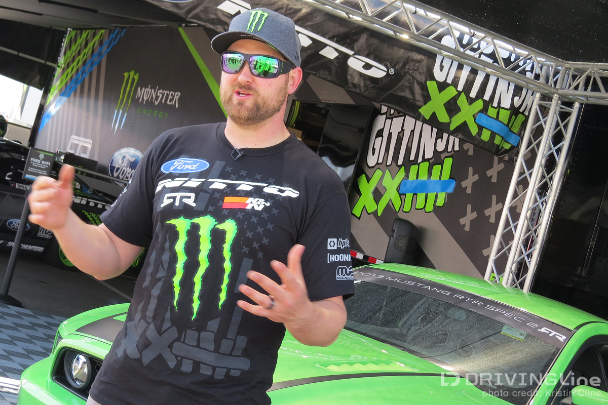 Formula_Drift_Round1_LongBeach_VaughnGittin_04