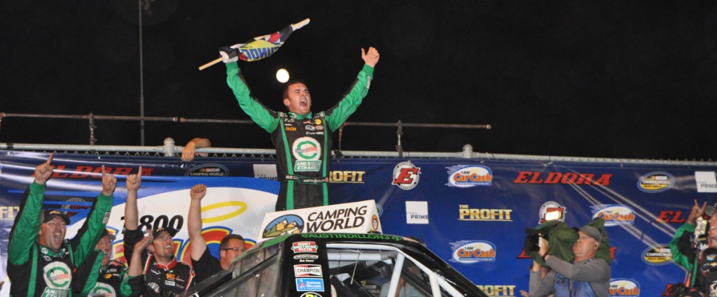 NASCAR_dirt_track_Eldora_03