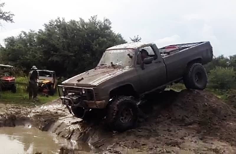 Ultimate_Adventure_Off_Road_Chevy_Pickup_04