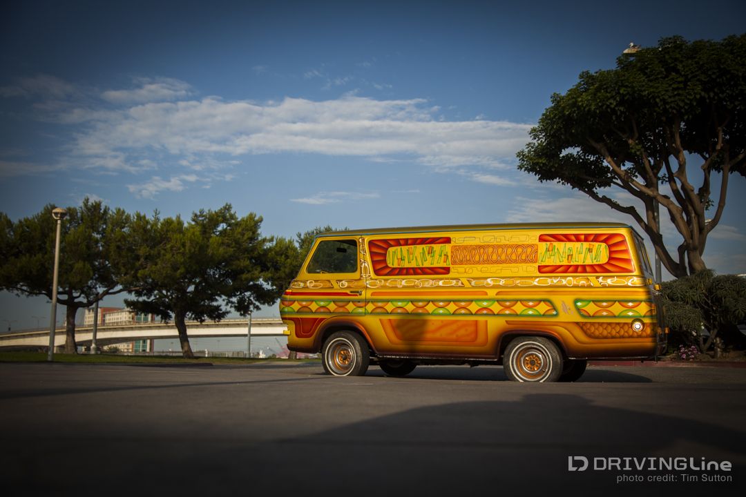 1966_Ford_Econoline_Van_Cab_Over_Custom_17